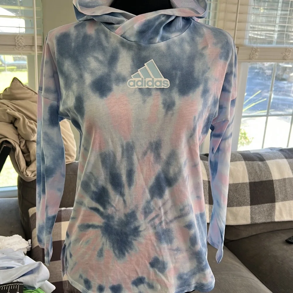 Adidas - Picture 2 of 6